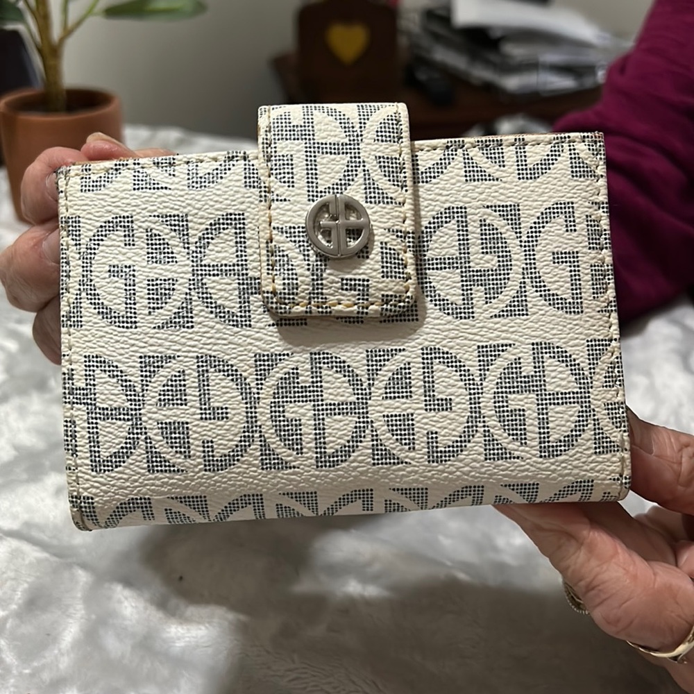 Gia I Bernini wallet